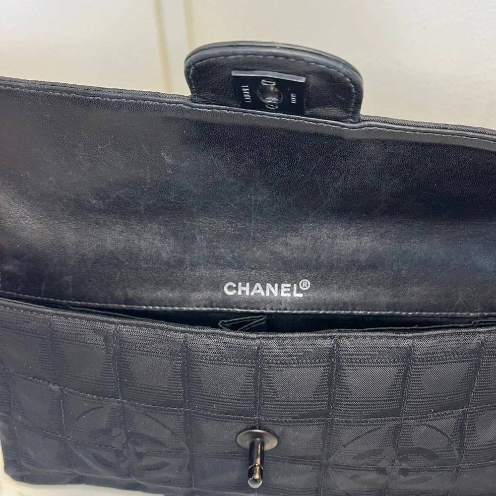 CHANEL Black  East West Canvas   Bag - Picture 7 of 13